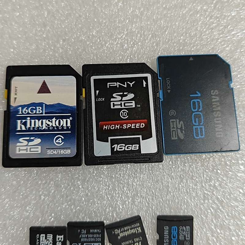 议价SD卡+MicroSD卡，16GB容量，Kingston