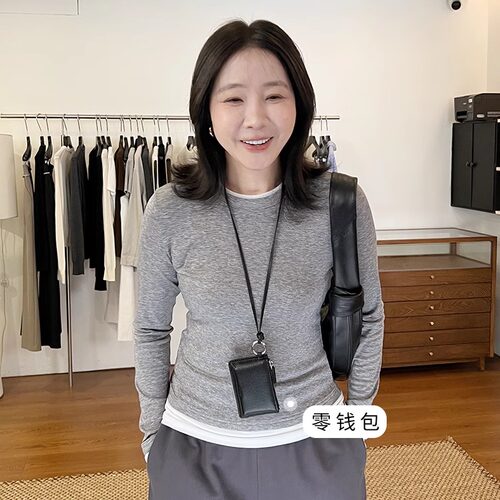 2024新款黑色挂脖迷你小包