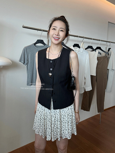 widelia陈姬儿夏季韩版简约黑色无袖背心女单排扣马甲上衣7512