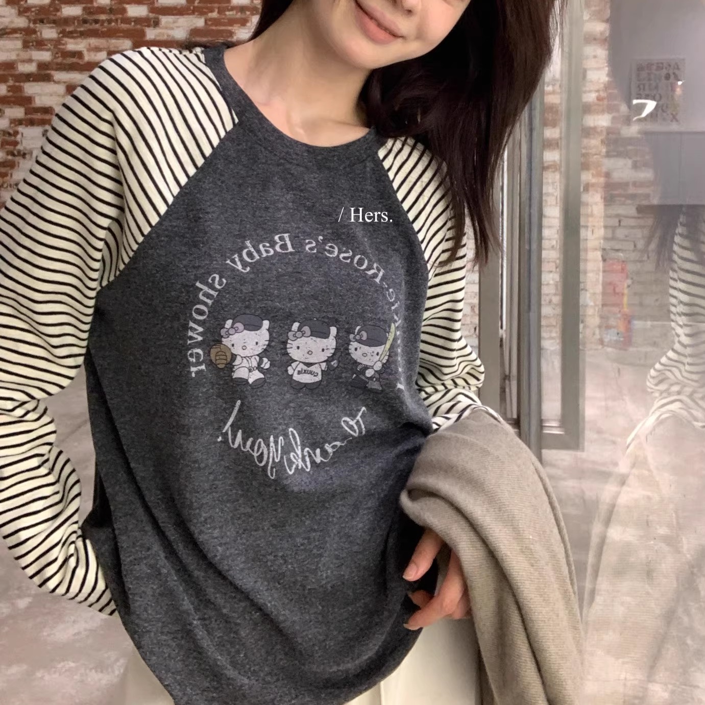 hers 一勺甜 韩系小众撞色条纹kitty长袖T恤百搭打底上衣92449