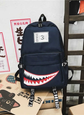 书包男新款个性创意大鲨鱼时尚大容量双肩包校园初高中生上学背包