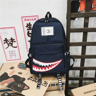 书包男新款个性创意大鲨鱼时尚大容量双肩包校园初高中生上学背包
