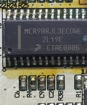 MCR908JL3ECDWE  汽车电脑板IC芯片