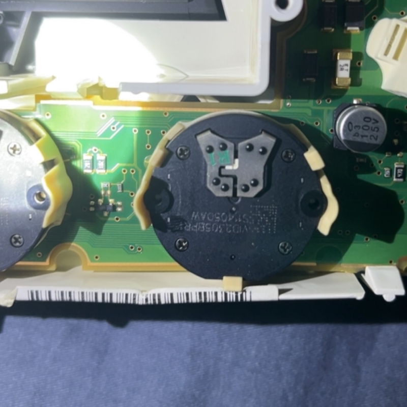 适用比亚迪G3 L3 标志508东风奥迪汽车仪表电机蝴蝶电机BKA30L-R5