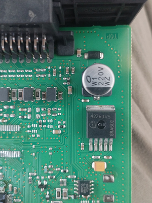 42764V5 TLE42764V5 汽车仪表大众网关电脑板5V电源稳压管TO263