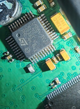 L9884-ICJJ L9884-1CJJ JJV2 汽车电脑板电源IC芯片QFP 全新进口