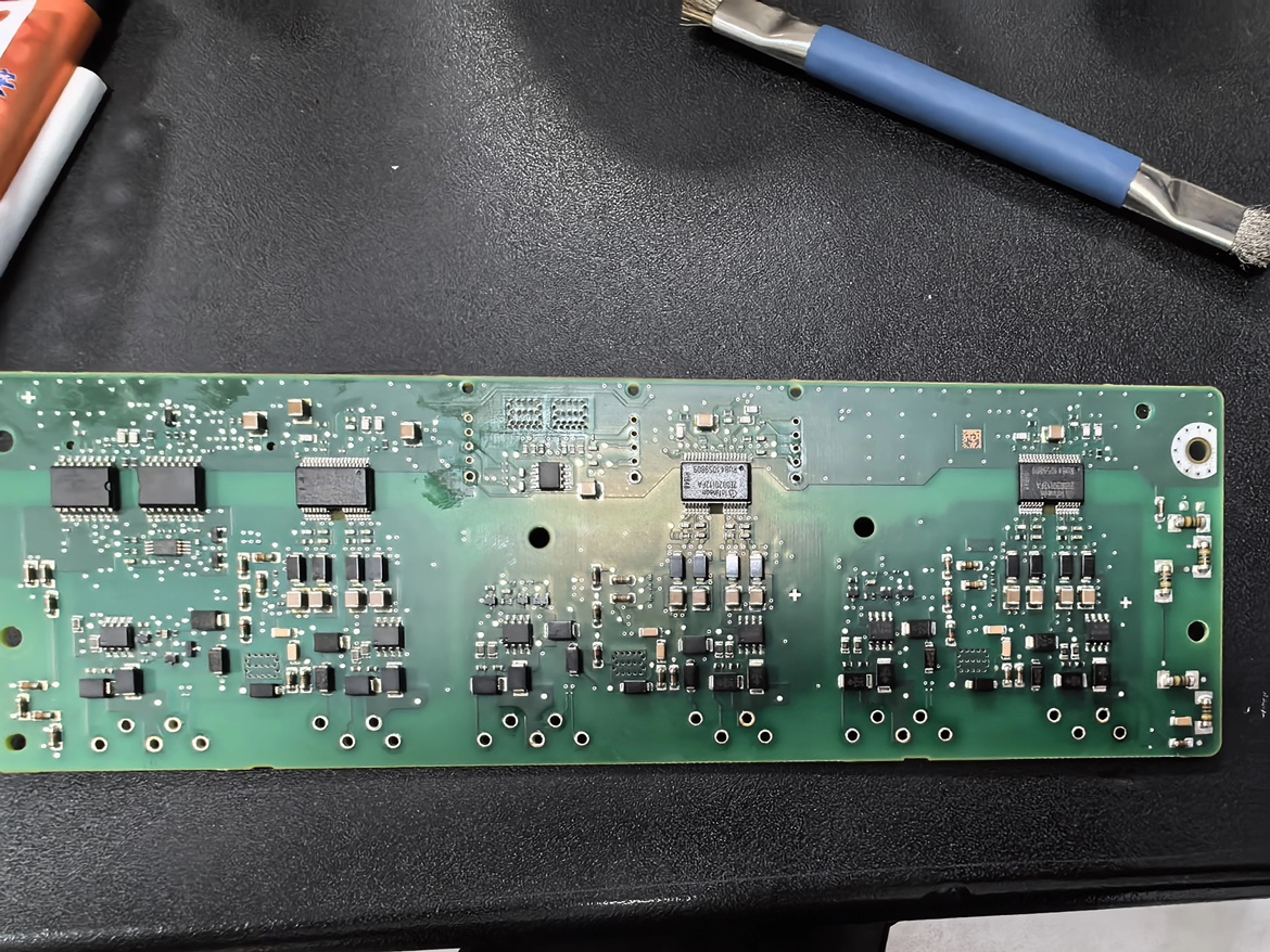 AUIR08152S A08152S SOP8 新能源汽车电脑板芯片 全新进口正品