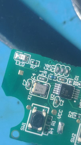 T130 晶振 适用别克英朗北汽荣威754j钥匙遥控器晶振 4脚 全新