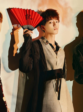 tfboys手执红扇子王源千玺周边