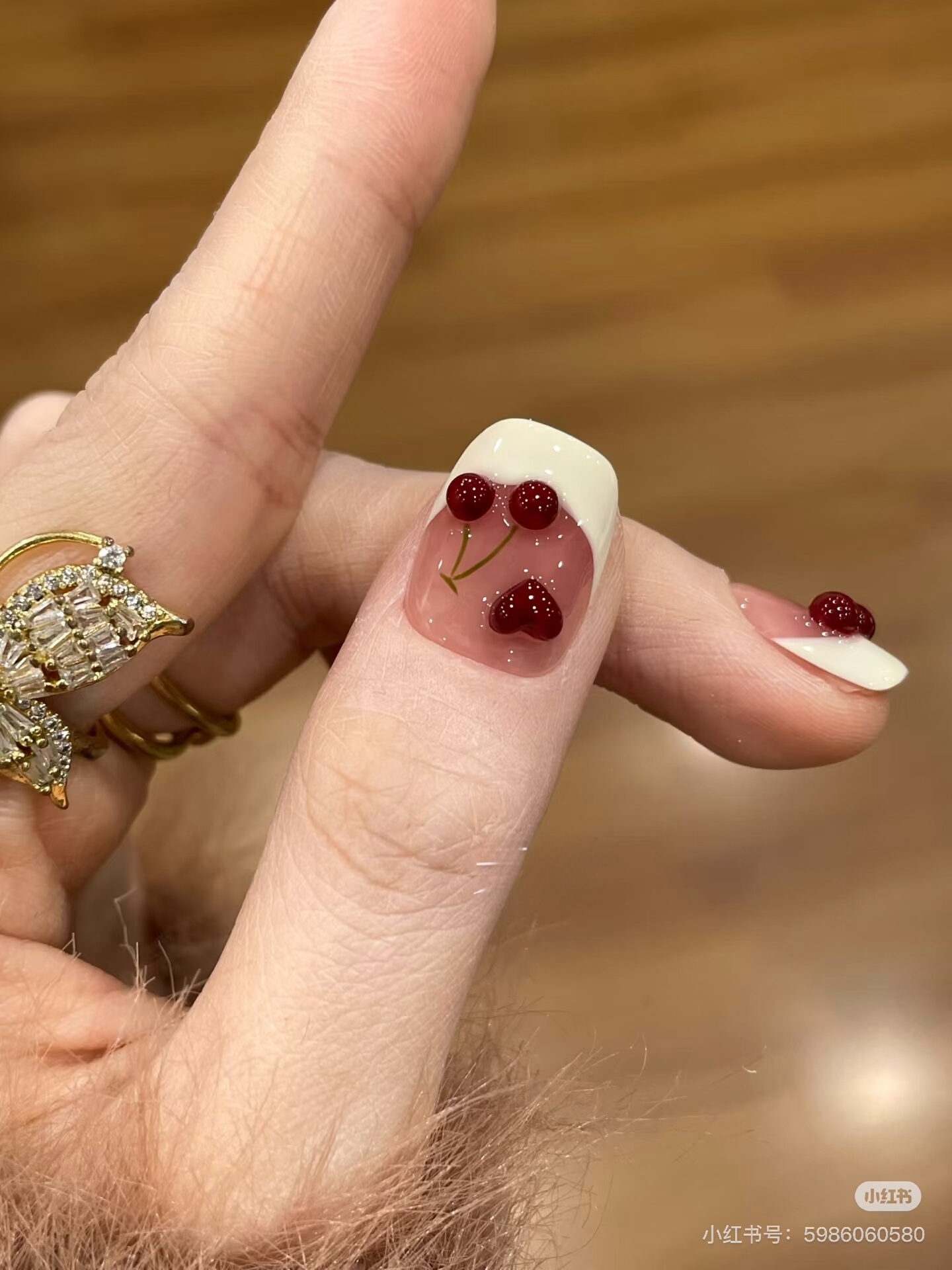 高级感别致重工贴钻樱桃温柔风简约气质长款纯手工穿戴甲百搭贴片