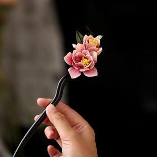 仿绒花花朵配旗袍的古风女高级感布艺清冷感芙蓉花盘发头饰木簪子