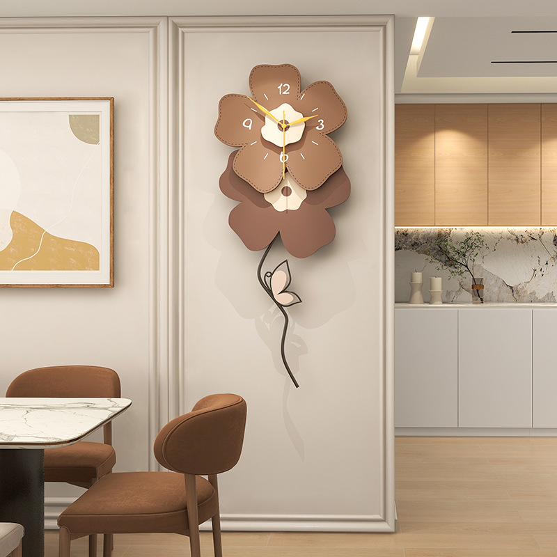 奶油风创意花朵时钟挂墙现代家用挂钟客厅高级感餐厅装饰静音钟表