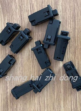 适用于凯迪拉克XTS杂物箱卡子左边储物盒杂物盒弹簧销子纯正配件