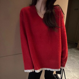 欧货25冬季新款设计感蕾丝钉珠拼接软糯毛绒卫衣v领中长款毛衣女