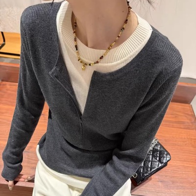 半开拉链假两件羊毛打底衫