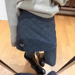 欧洲站2025冬装 欧货三角标菱格压线高腰短裙女夹棉a字半身裙 新款