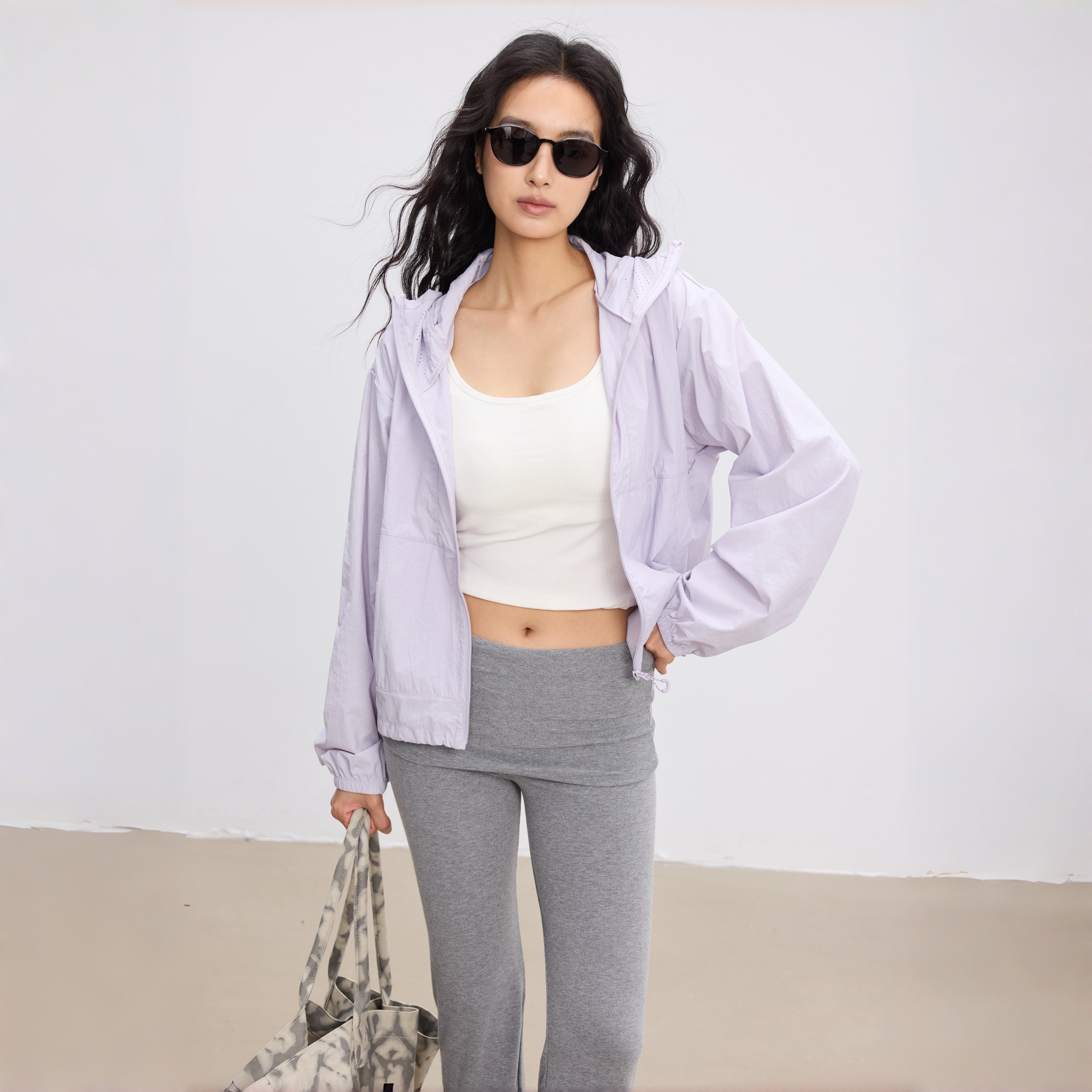 ELE甜椒 莫兰迪色系防晒外套女夏季薄款连帽防紫外线修身显瘦衬衣