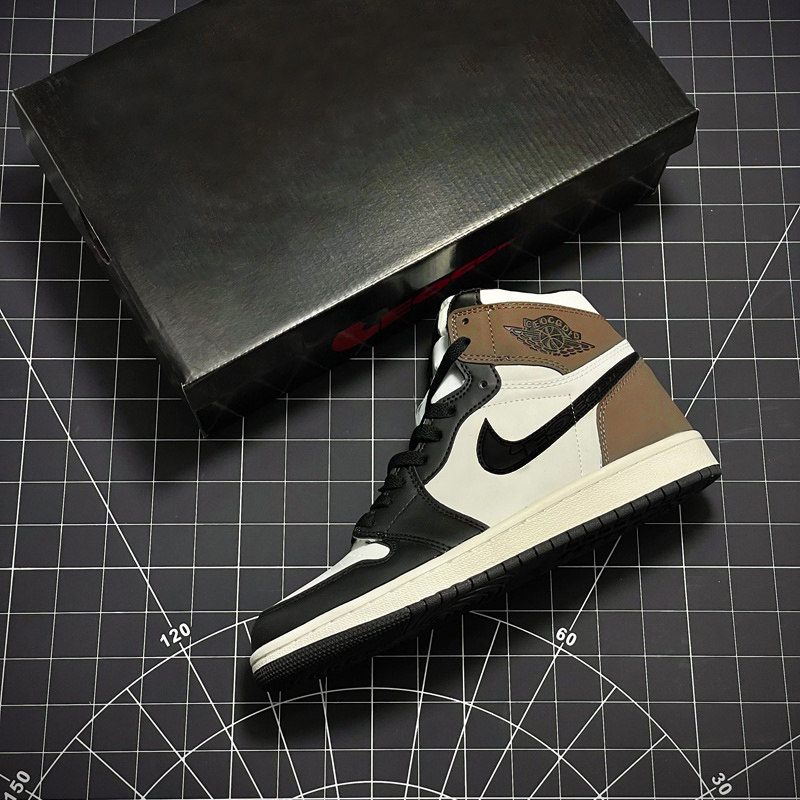 aj男鞋高帮黑摩卡棕板鞋男款莆田aj1中帮黑白熊猫篮球鞋倒钩女鞋