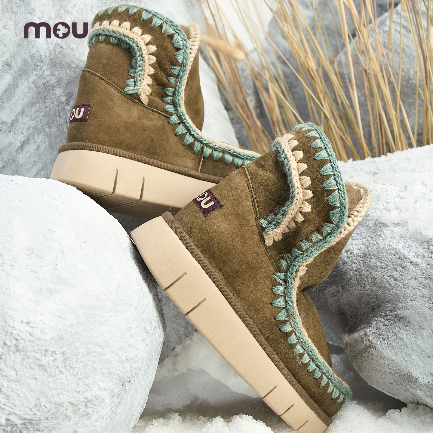 mou2025冬季新款爱斯基摩钩边撞色设计羊皮毛一体雪地靴冬靴