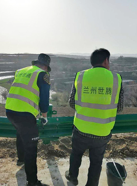 波形护栏高速公路防撞梁钢双波热镀锌W型B型护栏板乡村隔离栏安装