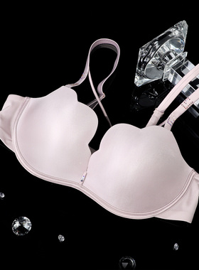 LizaCheng简爱系列光面厚杯聚拢小胸文胸猫爪杯无钢圈内衣LB00077