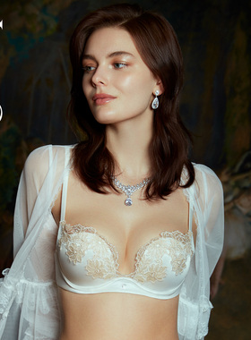 Liza Cheng白月光系列蕾丝性感低胸文胸厚款聚拢法式内衣LB00149