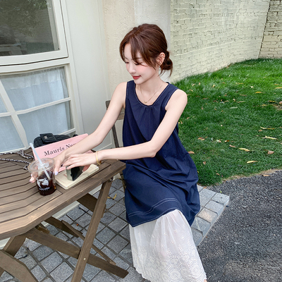 藏青色法式蕾丝拼接甜酷风连衣裙