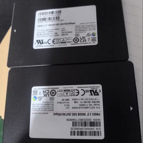 议价成色几乎 SAMSUNG PM883 960G可维修