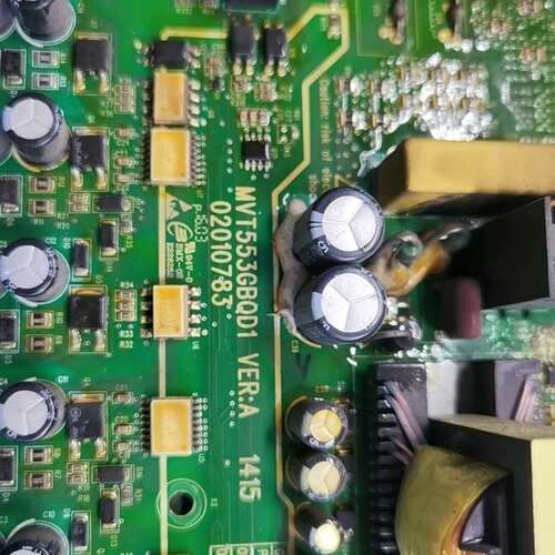 议价汇川变频器电源板驱动板 MVT553GBQD1可维修