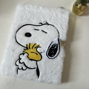 史努比毛绒笔记本可爱卡通学生记事本日记本手账本a5加厚横线本子