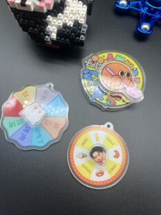厂家直销亚克力滴胶旋转钥匙扣挂件小礼品创意钥匙链动漫周边定制