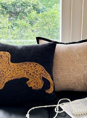 新中式中古风艺术家抱枕客厅沙发腰靠枕床头靠垫样板间侘寂风装饰