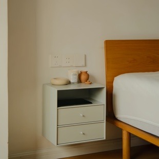 Montana床边柜现代挂墙床头柜悬浮柜奶油风多巴胺边柜卧室家具