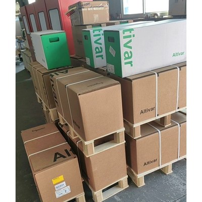 99新施耐德变频器 ATV610D15N4 议价