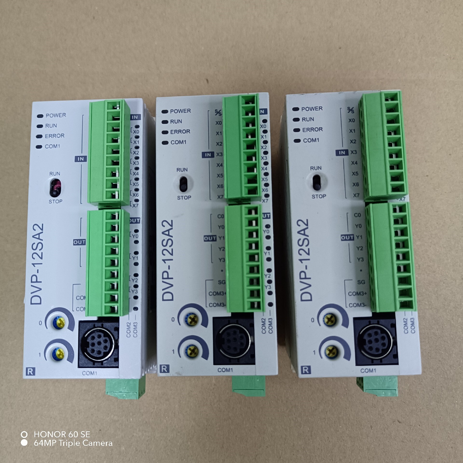 DVP12SA211R成色如图功能包好需要的老板联 议价