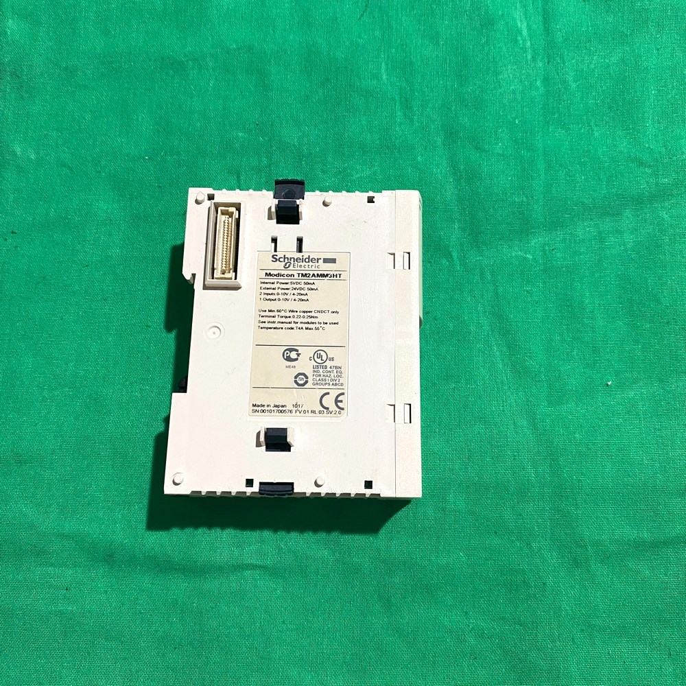 施耐德TM2AMM3HT原装实物拍摄顺丰到付 可 议价