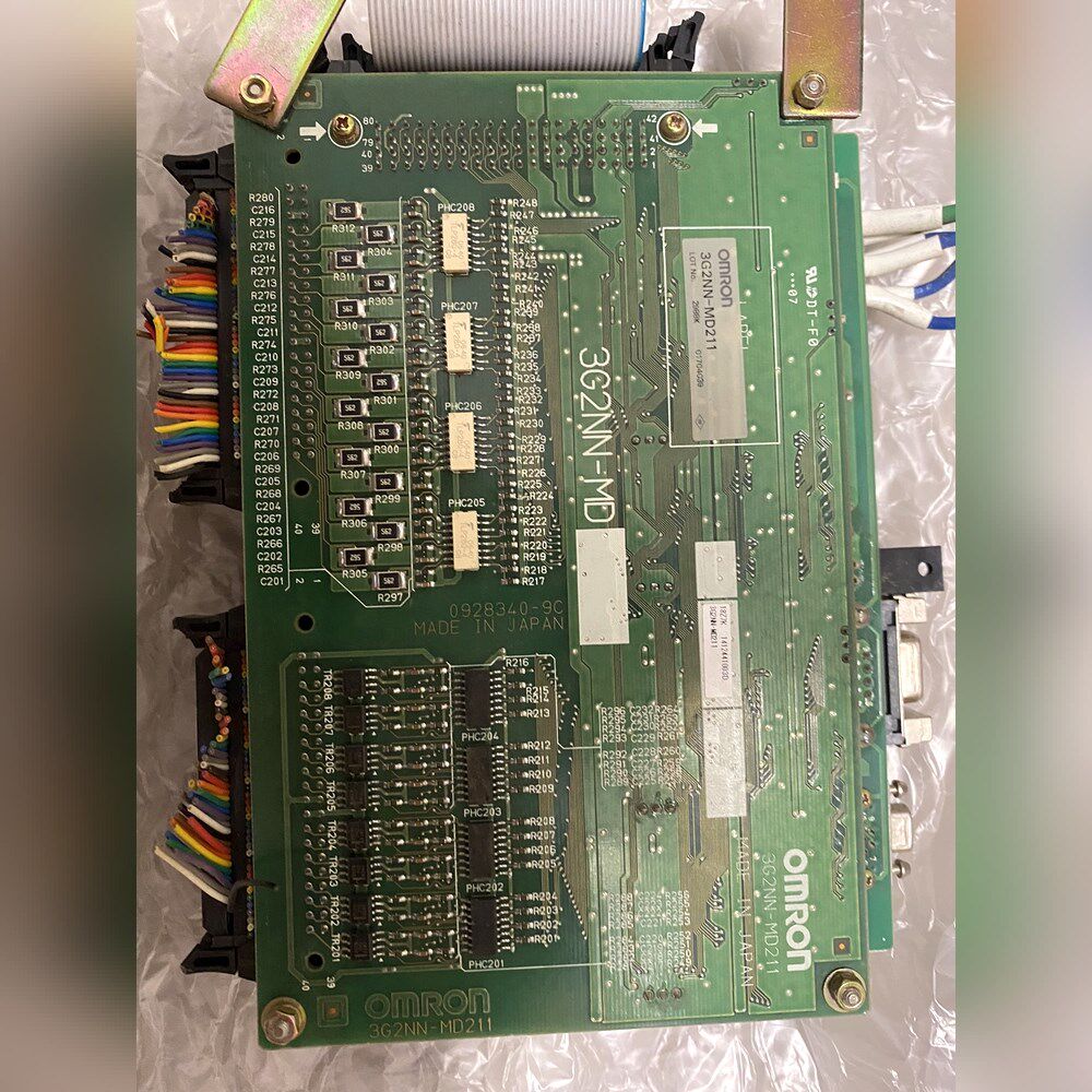 板子3G2NN-CPU11 3G2NN-MD211 议价