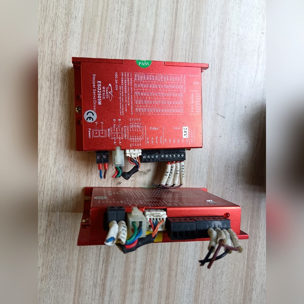 研控驱动ESD2505MDC24V如图所示功能包好 议价