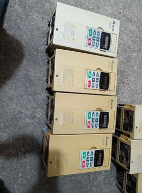 原装变频器VFD037B23A 包好已测试3.7K 议价