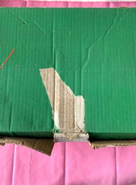 出一台施耐德电气 MiCOM P122B00Z1D3EA0维 议价