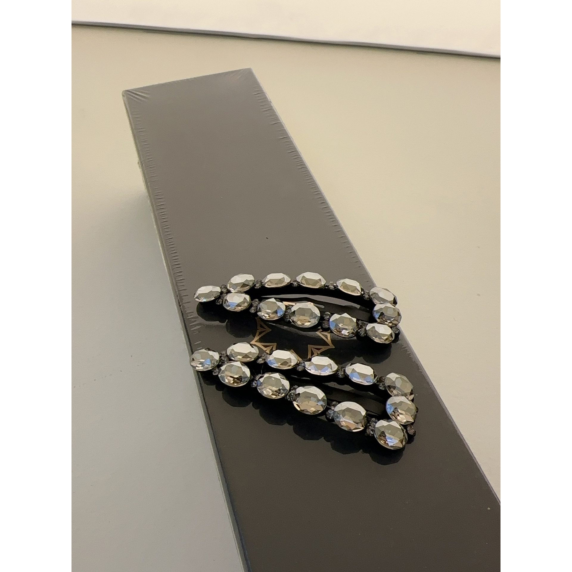 高级感精致重工满钻水滴发夹——029