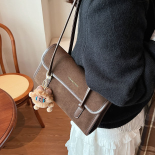 女包法式小众包包女2025秋季新款潮质感单肩包洋气手提法棍腋下包