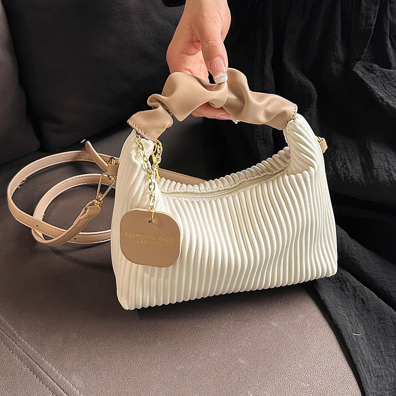 小众个性褶皱条纹手提小包包女时尚百搭小方包2025夏季简约单肩包,箱包皮具/热销女包/男包,通用款女包,淘宝优惠券,粉丝福利购,淘宝优惠卷