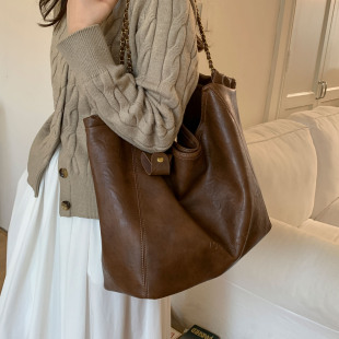 大容量休闲气质通勤托特包2025百搭女时尚 高级感 潮复古单肩包爆款