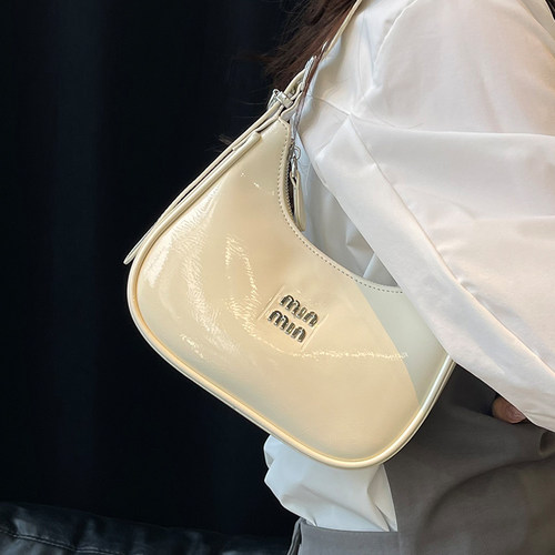 韩版时尚百搭油蜡皮单肩腋下包包女2026夏季新款高级感斜挎饺子包
