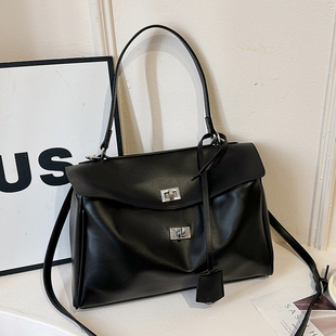 手拎大容量托特包女2025新款 百搭单肩包上班通勤高级感斜挎包 时尚