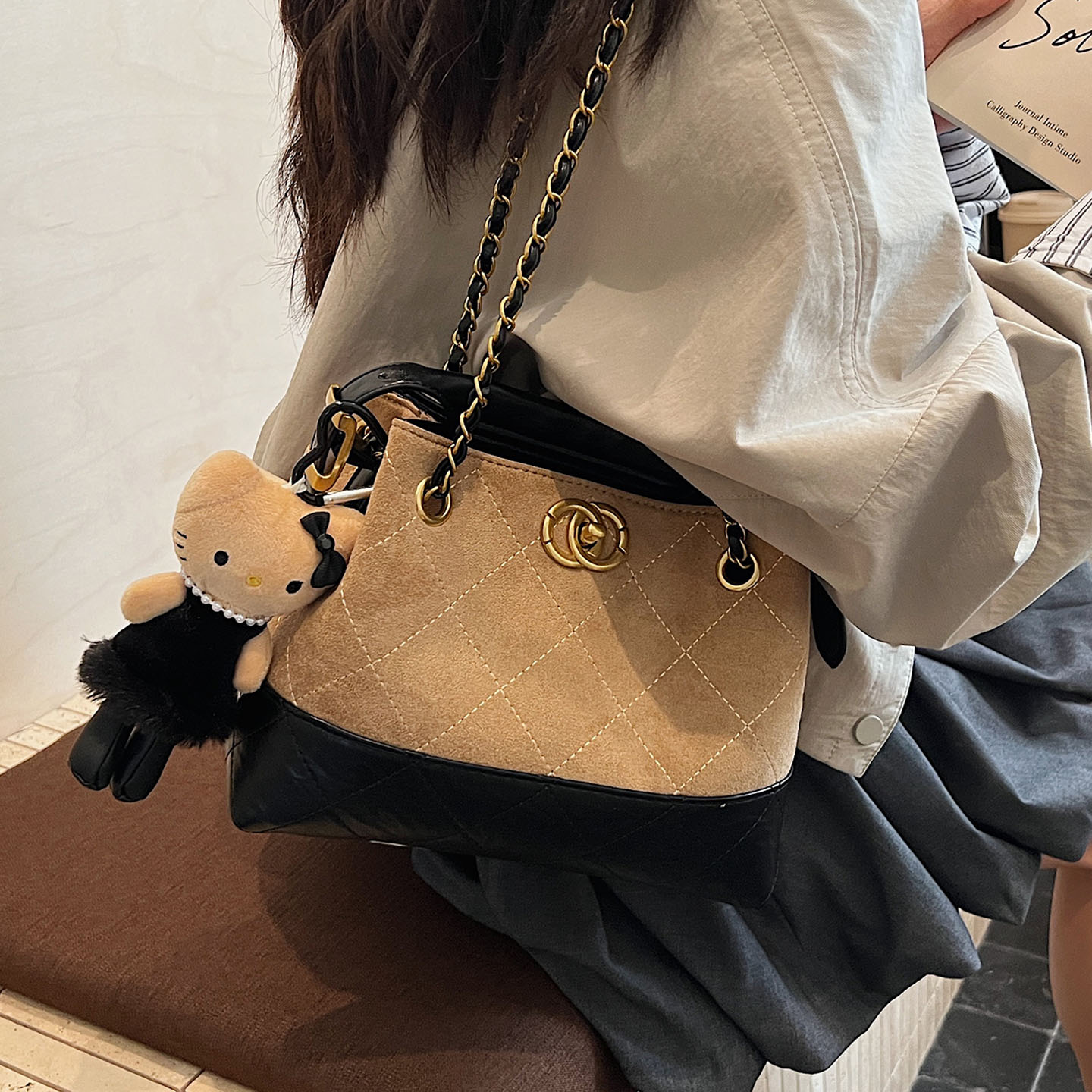 小香风菱格链条包包女高级感大容量单肩斜挎包通勤手提托特水桶包