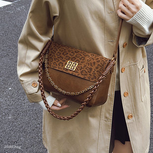 女式 洋气时尚 豹纹链条单肩斜挎精致手提2025秋季 新款 小方包 韩版