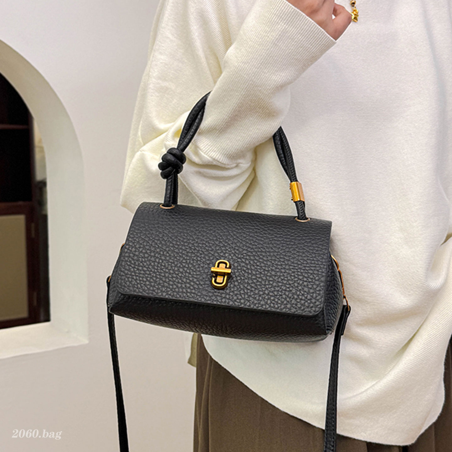 时尚精致百搭高级荔枝纹简约单肩斜挎洋气2025秋季女式手提小方包