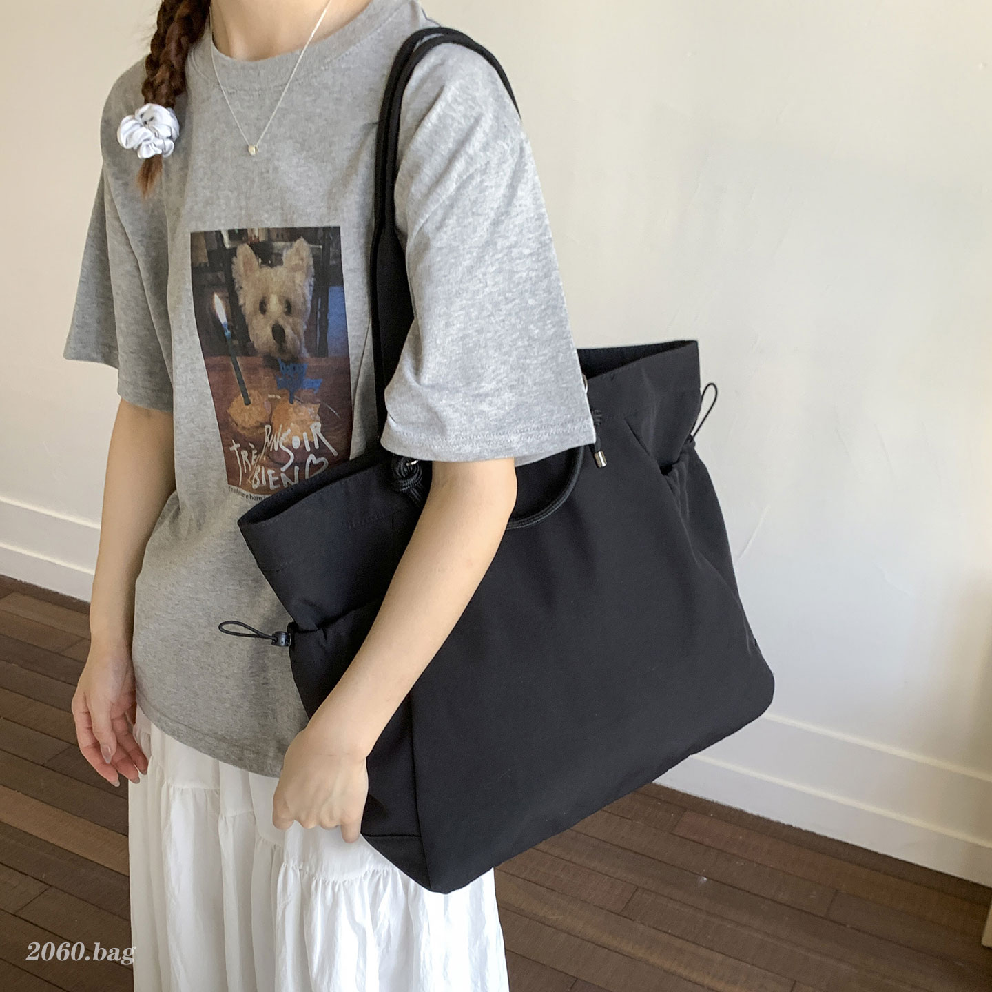 大容量托特包女水洗尼龙单肩包2025手提轻便通勤简约休闲包包